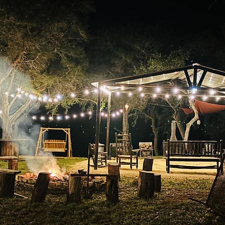 Tiny House - Our Little Piece Of Paradise Lakehills Exterior photo