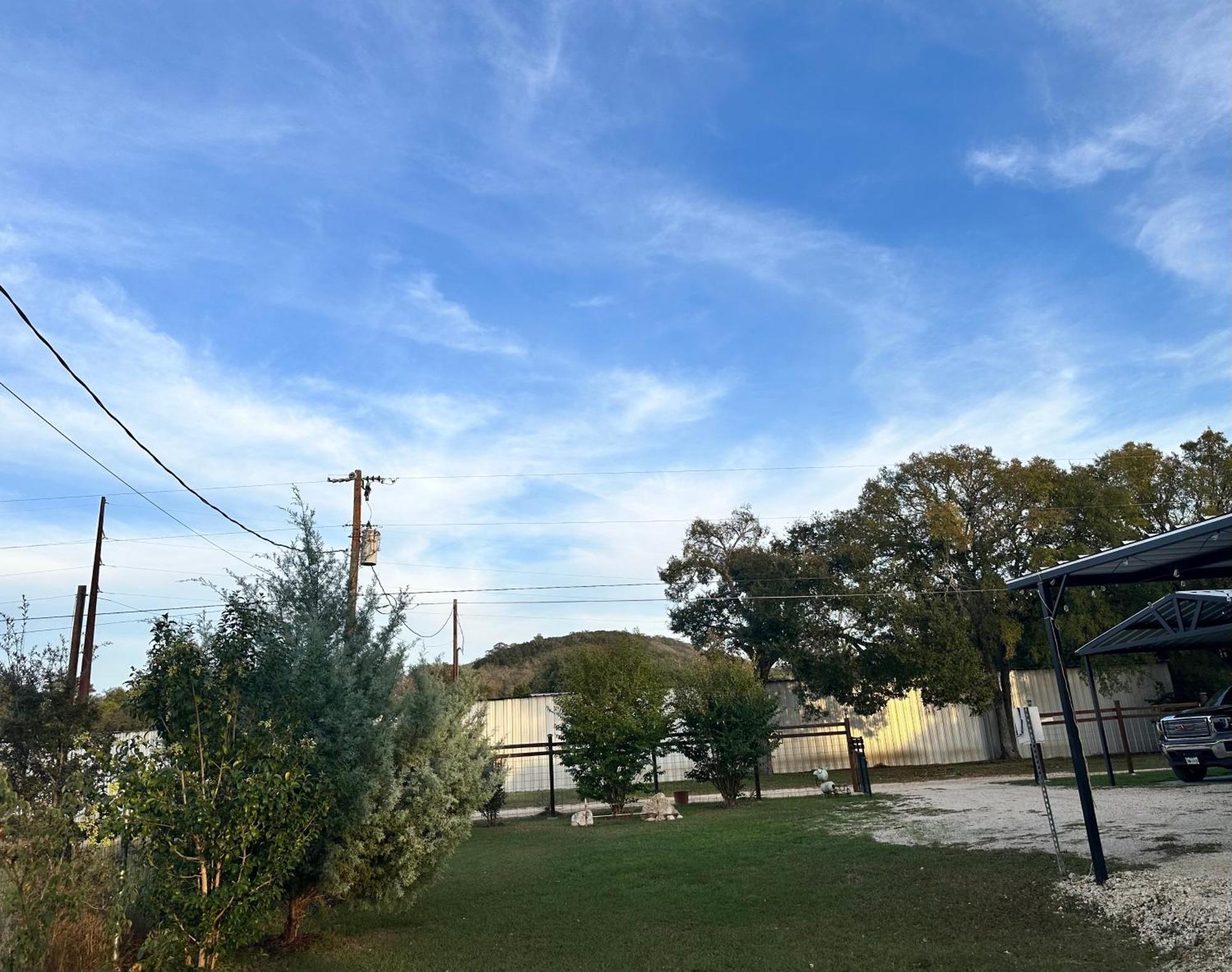 Tiny House - Our Little Piece Of Paradise Villa Lakehills Exterior photo