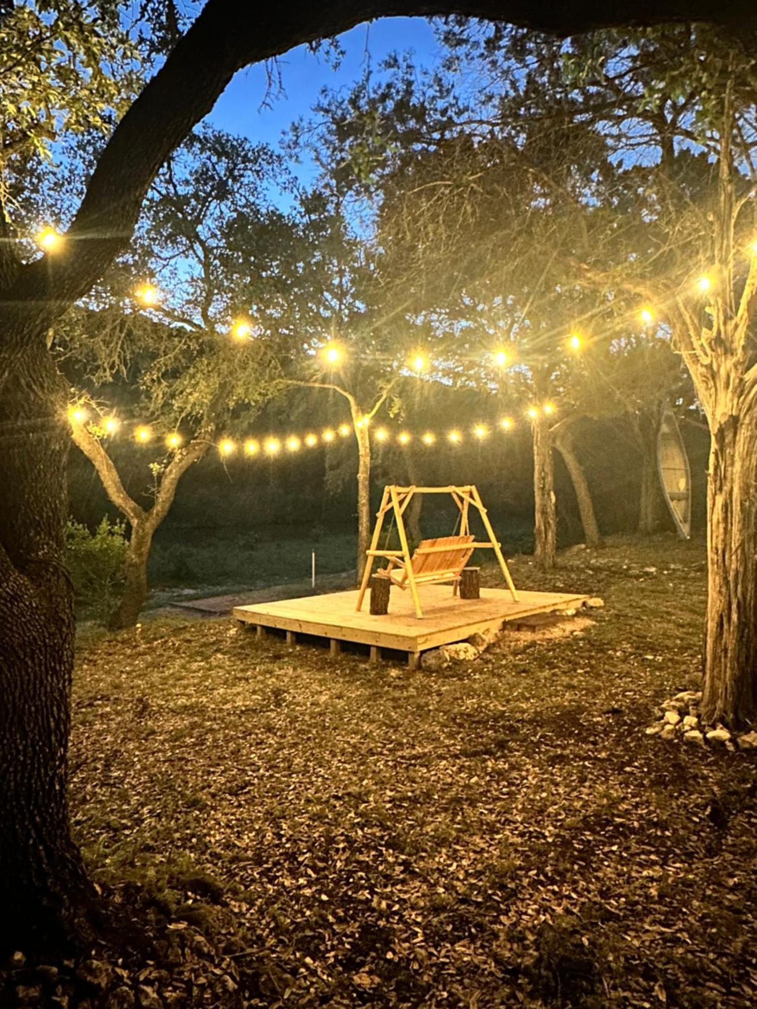 Tiny House - Our Little Piece Of Paradise Lakehills Exterior photo